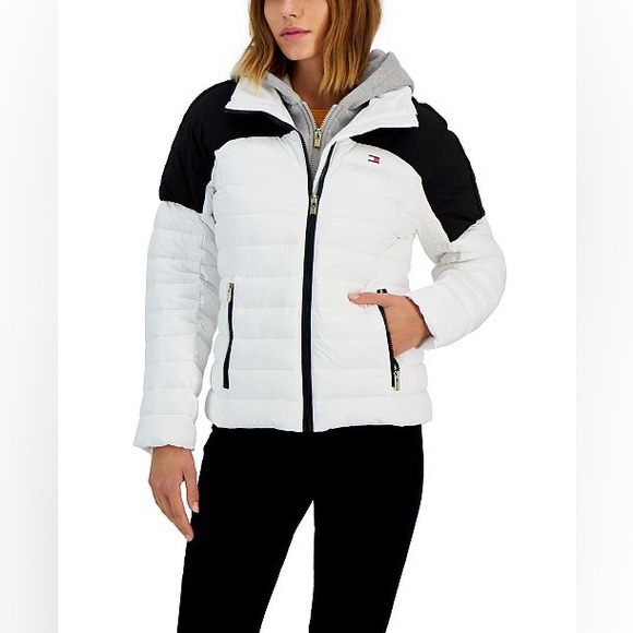 Tommy Hilfiger Jackets & Blazers - Tommy Hilfiger outerwear women's Puffer Jacket With Hoodie size large brand new